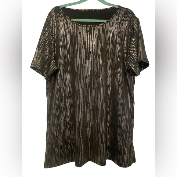 SHEIN Tops - Women’s Plus Size SHEIN Blouse